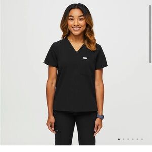 Figs Catarina Scrub Top — black